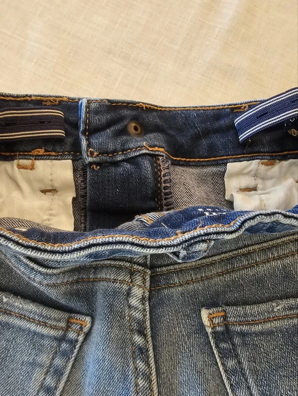 Gap Kids Girls Blue Denim Cut-Off Distressed Frayed Midi Shorts Sz M 8/9